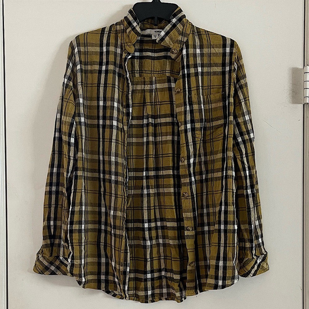 Sonoma Woman’s Button Down Flannel - image 1